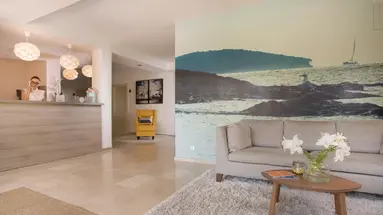 VILLAS ARAUSANA AND ANTONINA