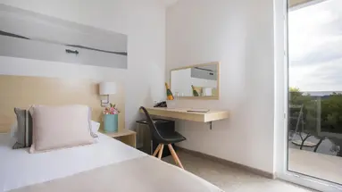 VILLAS ARAUSANA AND ANTONINA