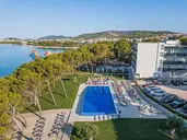 VILLAS ARAUSANA AND ANTONINA