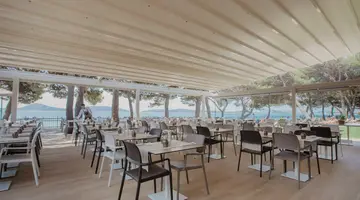 VILLAS ARAUSANA AND ANTONINA