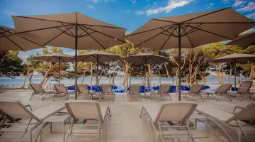 VILLAS ARAUSANA & ANTONINA****