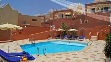 Villas Monte Solana by LIVVO