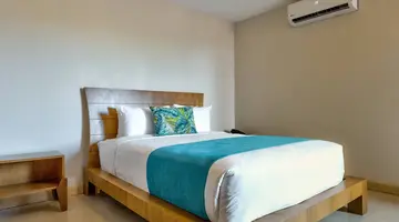 Villas Sol Hotel & Beach Resort