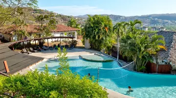 Villas Sol Hotel & Beach Resort