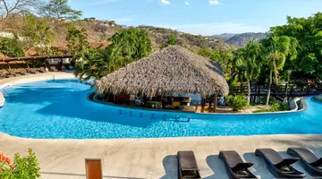 Villas Sol Hotel & Beach Resort