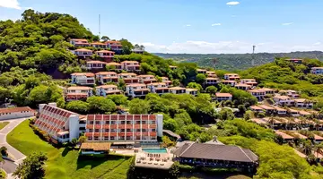 Villas Sol Hotel & Beach Resort