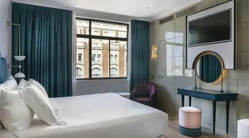Vincci Capitol