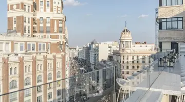 Vincci Capitol