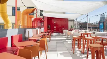 Vincci Capitol