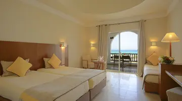 VINCCI HELIOS BEACH & SPA