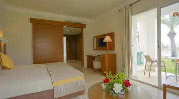 Vincci Helios Beach