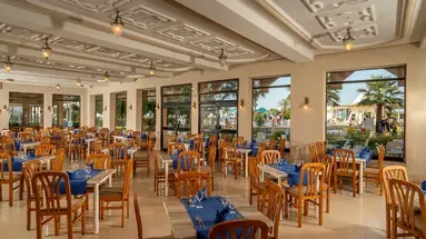VINCCI HELYA BEACH