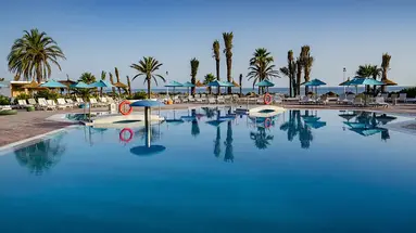 VINCCI HELYA BEACH