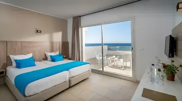 VINCCI HELYA BEACH