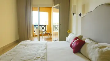 VINCCI SAFIRA PALMS