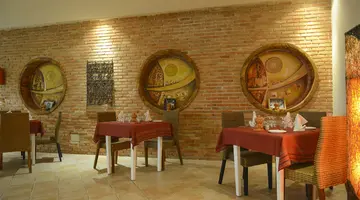 VINCCI SAFIRA PALMS