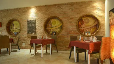 VINCCI SAFIRA PALMS