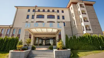 VINEYARDS HOTEL