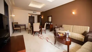 Vineyards Hotel