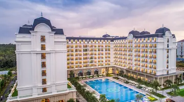 VINHOLIDAYS FIESTA PHU QUOC
