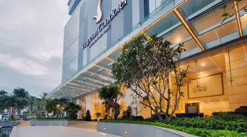 VINPEARL BEACHFRONT NHA TRANG