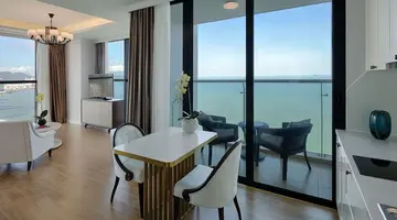 VINPEARL BEACHFRONT NHA TRANG
