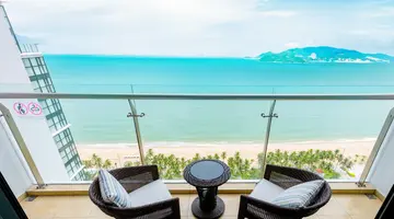 VINPEARL BEACHFRONT NHA TRANG