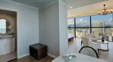 VINPEARL BEACHFRONT NHA TRANG