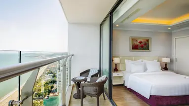 VINPEARL BEACHFRONT NHA TRANG