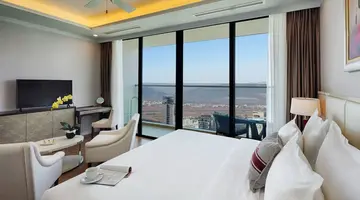 VINPEARL BEACHFRONT NHA TRANG