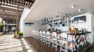 VINPEARL BEACHFRONT NHA TRANG