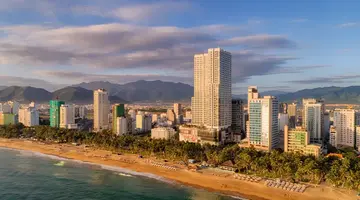 VINPEARL BEACHFRONT NHA TRANG