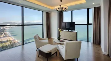VINPEARL BEACHFRONT NHA TRANG
