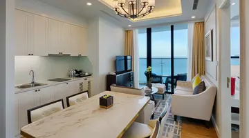 VINPEARL BEACHFRONT NHA TRANG