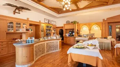 Vioz Family Hotel