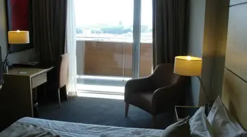 VIP Executive Azores Hotel