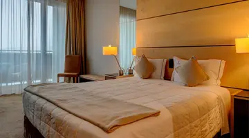 VIP Executive Azores Hotel