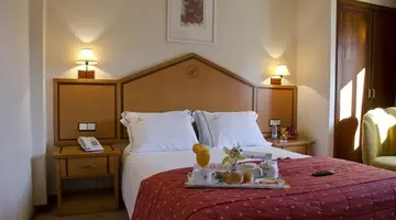 VIP Inn Berna Hotel