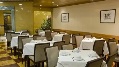 VIP Inn Berna Hotel