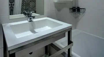 VIP Inn Berna Hotel