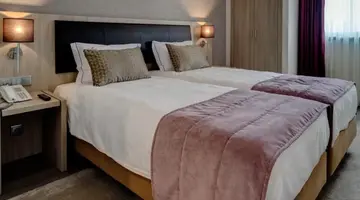VIP Inn Berna Hotel