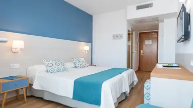 Vista Park Hotel & Apartments