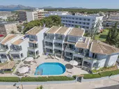 Vista Park Hotel & Apartments