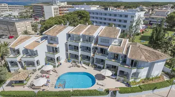 Vista Park Hotel & Apartments