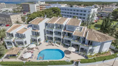 Vista Park Hotel & Apartments