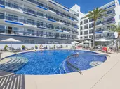 Vista Park Hotel & Apartments