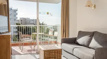 Vistasol Apartments