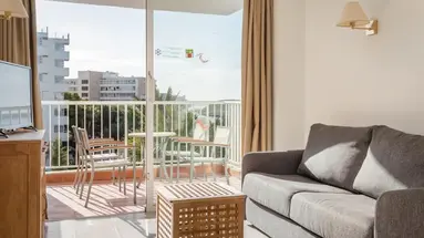 Vistasol Apartments
