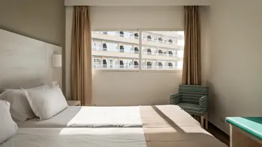 Vistasol Apartments