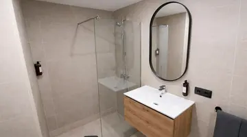 Vistasol Apartments